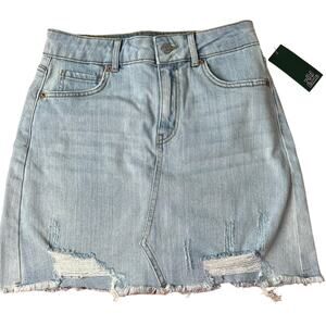 Wild Fable Women's High-Rise Light Wash Denim Mini Skirt - Size 2 - NWT